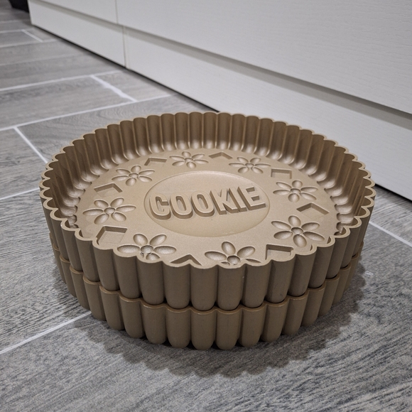 Cookie Pans - Picture 8 of 9